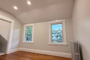 36 Mayfield St, Boston, MA 02125 - Photo 11