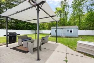 37 Parkerview St, Springfield, MA 01129 - Photo 29