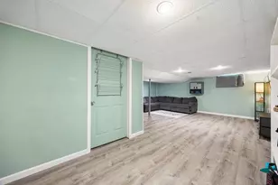 37 Parkerview St, Springfield, MA 01129 - Photo 21