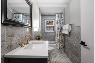 30 Oakridge St, Ludlow, MA 01056 - Photo 31