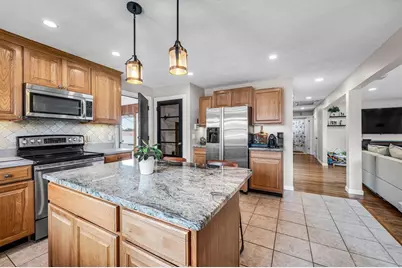 30 Oakridge St, Ludlow, MA 01056 - Photo 11