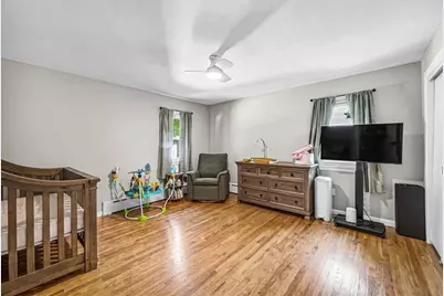 30 Oakridge St, Ludlow, MA 01056 - Photo 27