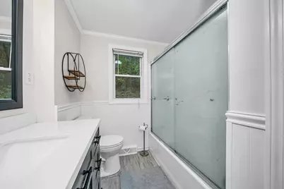 20 Greenlawn Ave, Dracut, MA 01826 - Photo 13