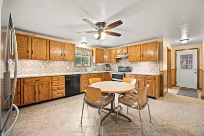 1805 Oak Grove Dr, Dighton, MA 02764 - Photo 7