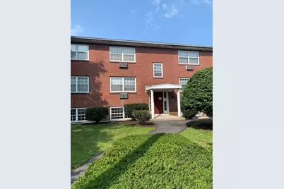 300 Main Street #10, Woburn, MA 01801 - Photo 1
