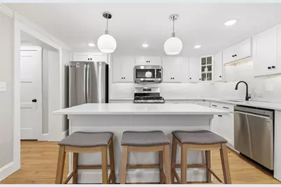 36 Austin St #2, Boston, MA 02129 - Photo 3