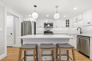 36 Austin St, Boston, MA 02129 - Photo 3