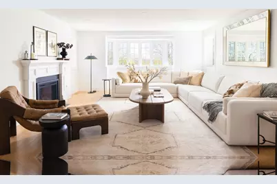 124 Chestnut Hill Rd, Newton, MA 02467 - Photo 3