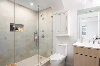 124 Chestnut Hill Rd, Newton, MA 02467 - Photo 15