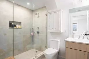 124 Chestnut Hill Rd, Newton, MA 02467 - Photo 15