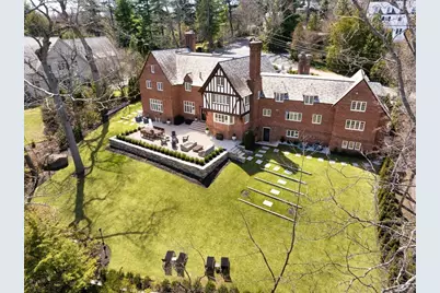 124 Chestnut Hill Rd, Newton, MA 02467 - Photo 25