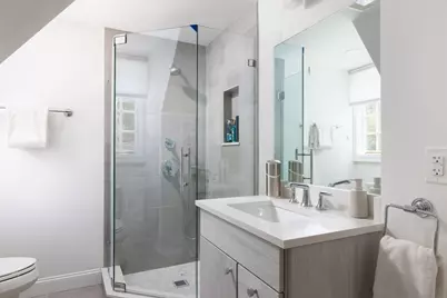 124 Chestnut Hill Rd, Newton, MA 02467 - Photo 19