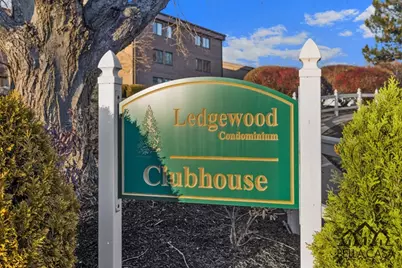 7 Ledgewood Way #4, Peabody, MA 01960 - Photo 39