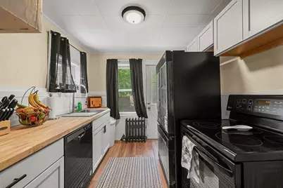 68 Orchard St, Pittsfield, MA 01201 - Photo 13
