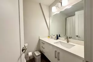225 Dorchester St, Boston, MA 02127 - Photo 11