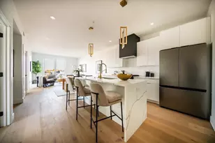 66 McGrath, Quincy, MA 02169 - Photo 3