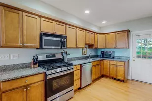 33 Main St, Somerville, MA 02145 - Photo 7