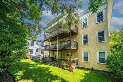 33 Main St #2, Somerville, MA 02145 - Photo 17