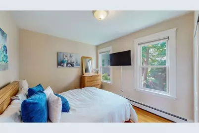 33 Main St #2, Somerville, MA 02145 - Photo 11