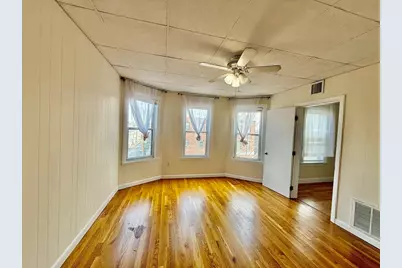 724 Cambridge St #3, Cambridge, MA 02141 - Photo 7