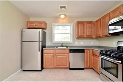 39 Athens St #4, Weymouth, MA 02191 - Photo 5
