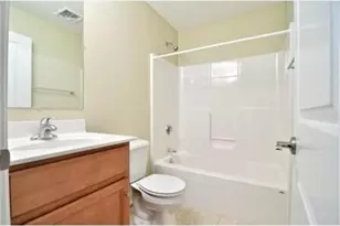 39 Athens St, Weymouth, MA 02191 - Photo 7