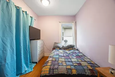45 Taylor St, Holyoke, MA 01040 - Photo 21
