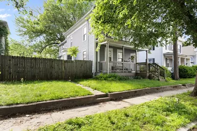 45 Taylor St, Holyoke, MA 01040 - Photo 25