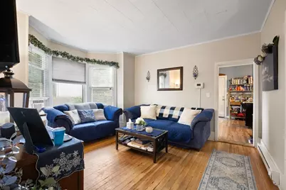 45 Taylor St, Holyoke, MA 01040 - Photo 9