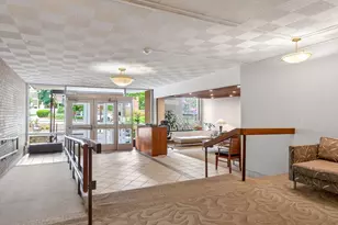 45 Longwood Ave, Brookline, MA 02446 - Photo 13