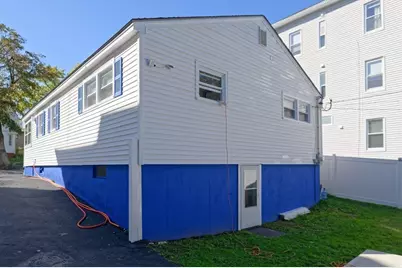 121 Pilgrim Ave, Worcester, MA 01604 - Photo 23