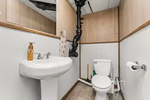 64 Rochford Cir, Springfield, MA 01128 - Photo 25
