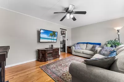 64 Rochford Cir, Springfield, MA 01128 - Photo 5