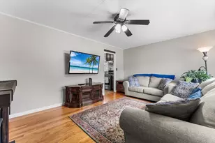 64 Rochford Cir, Springfield, MA 01128 - Photo 5