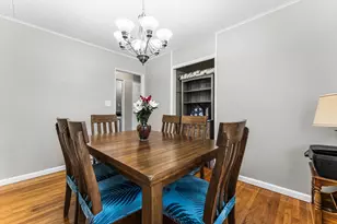64 Rochford Cir, Springfield, MA 01128 - Photo 7