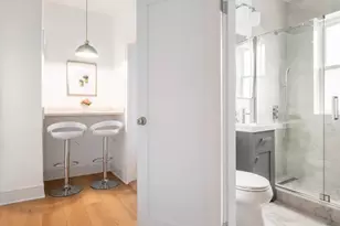 131 Park Dr, Boston, MA 02215 - Photo 9
