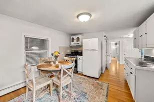 528 E 3rd St, Boston, MA 02127 - Photo 3