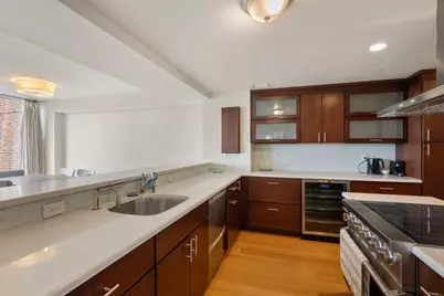 975 Memorial Dr #808, Cambridge, MA 02138 - Photo 11