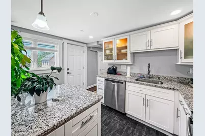 468 Salem St, Malden, MA 02148 - Photo 5