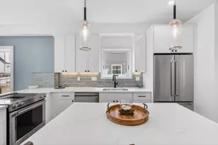 16 North End Blvd, Salisbury, MA 01952 - Photo 3