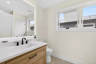 16 North End Blvd, Salisbury, MA 01952 - Photo 11
