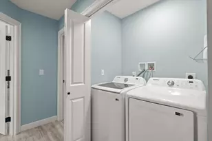 16 Clancy St, Swansea, MA 02777 - Photo 31