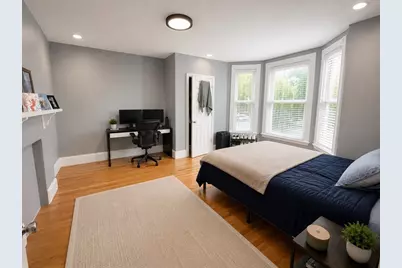 594 E 5th St #1, Boston, MA 02127 - Photo 5