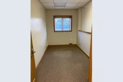 135 Washington St, Taunton, MA 02780 - Photo 3