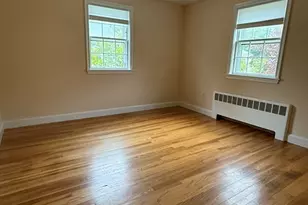 15 Swan St, Boston, MA 02132 - Photo 5