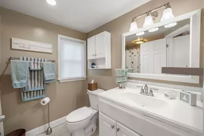 239 Dorchester St #3, Boston, MA 02127 - Photo 9