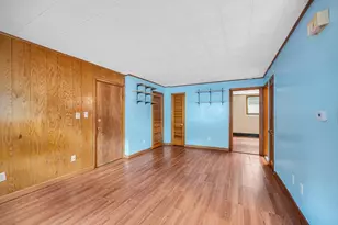8 Austin Ct, Saugus, MA 01906 - Photo 5