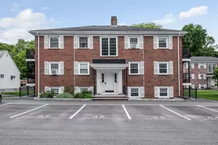 8 Austin Ct, Saugus, MA 01906 - Photo 1