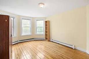 64 Pleasant St, Cambridge, MA 02139 - Photo 3