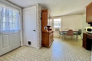 262 W Shore Dr, Marblehead, MA 01945 - Photo 3